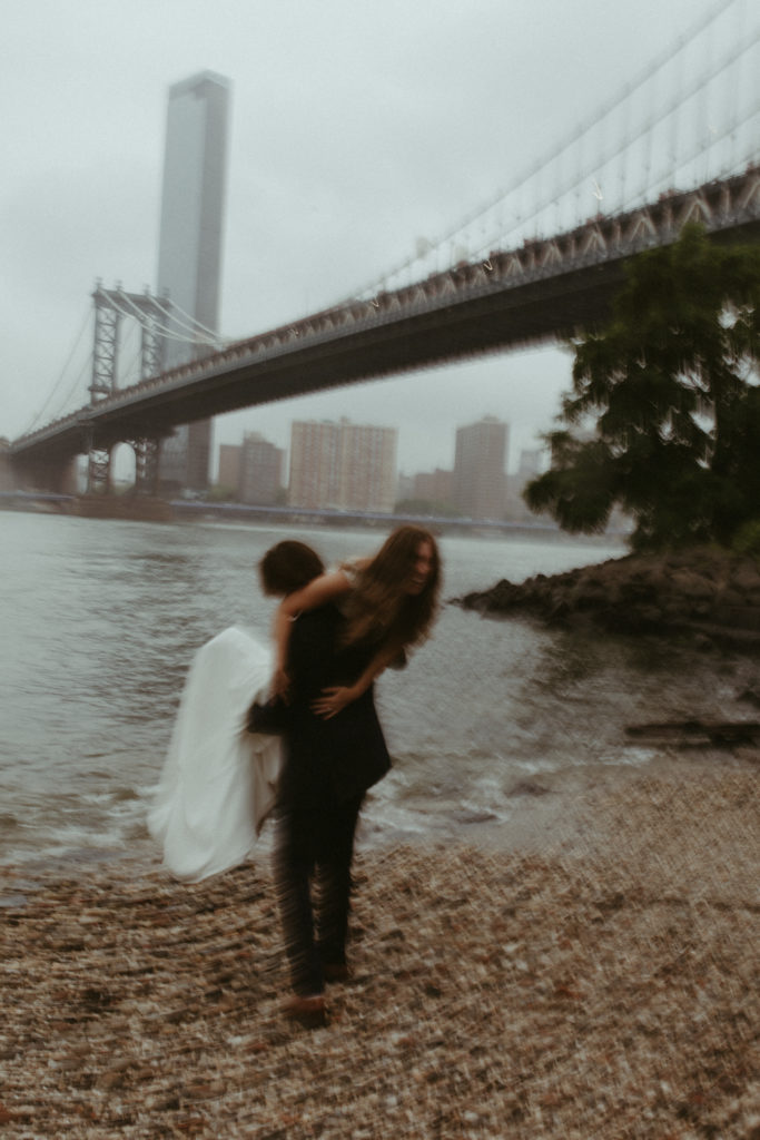 brooklyn bridge park elopement, nyc moody photographer, wedding photos