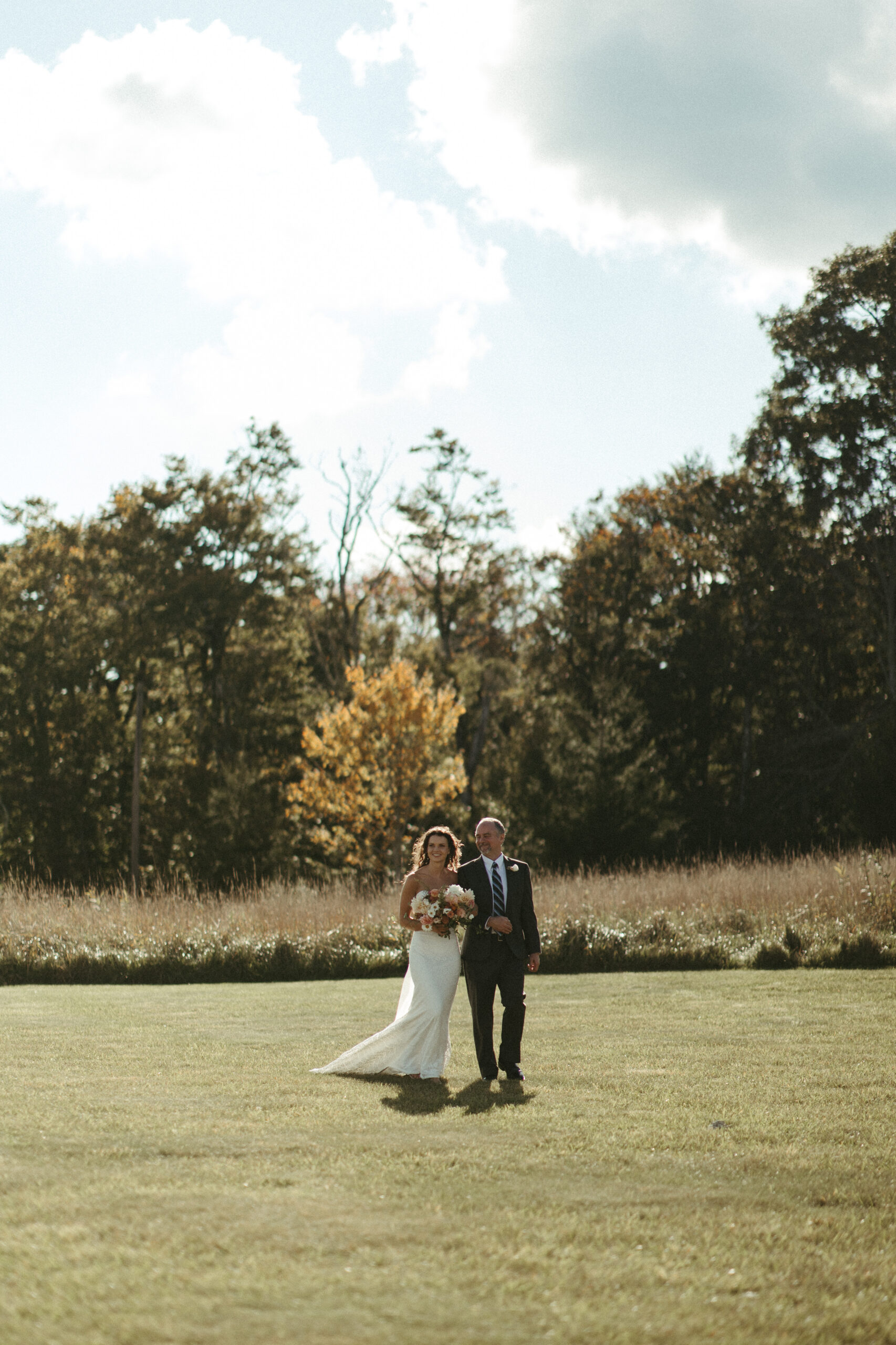 documentary wedding photos in NC at Overlook Barn Wedding Venue
