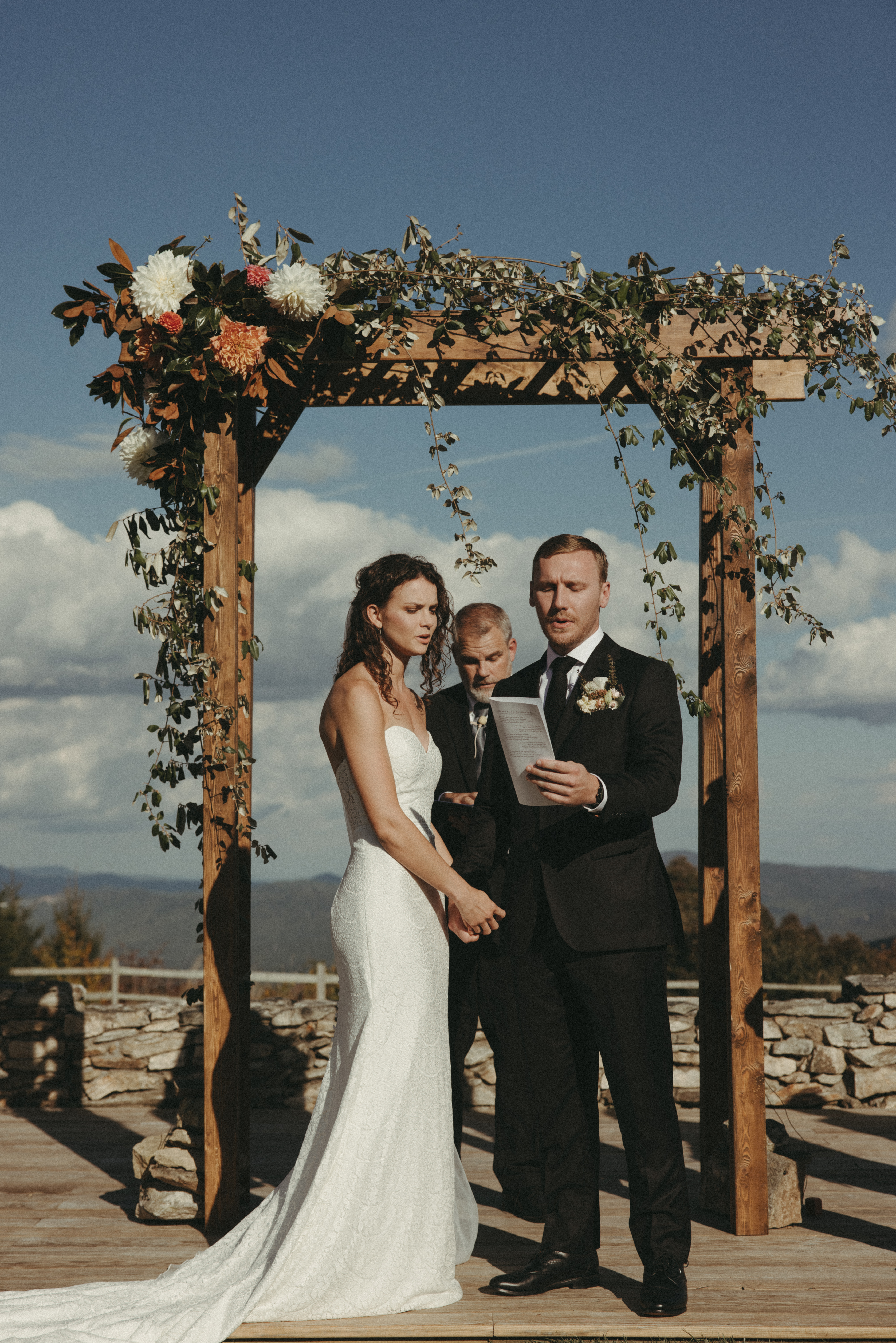 documentary wedding photos in NC at Overlook Barn Wedding Venue in the mountains, wedding ceremony inspo